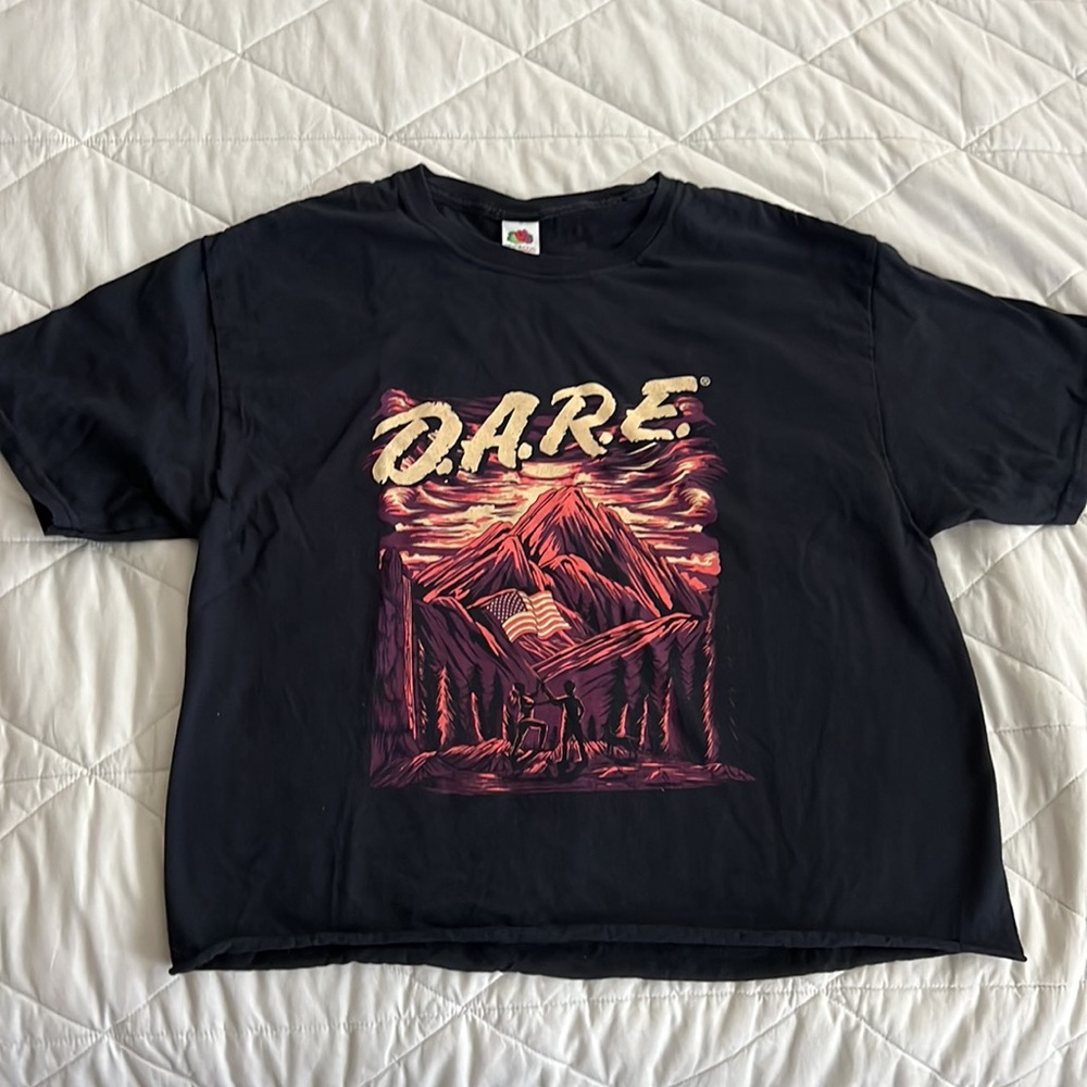 DARE T-shirt cropped D.A.R.E. Medium